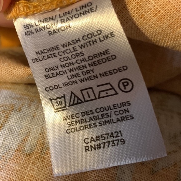 Ann Taylor Palm Tree Ruffle Collar Shell Size Large Petite - Picture 9 of 10